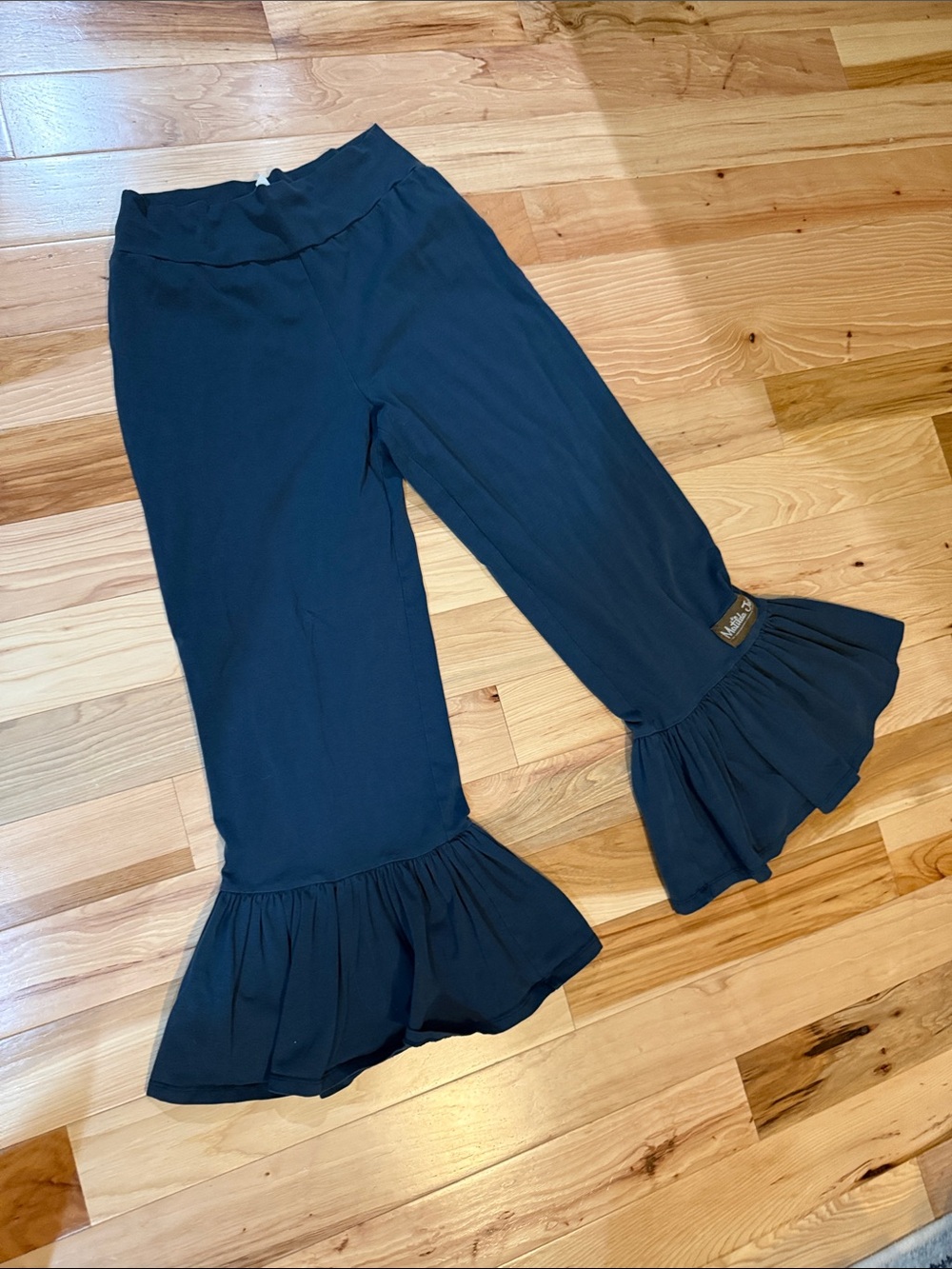 Matilda Jane Ruffle Hem Ankle Pants - Navy